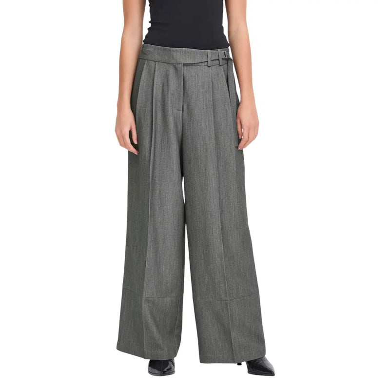 Ichi women’s grey pleated wide-leg trousers with matching belt and pockets fall winter collection