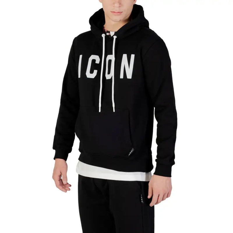 Schwarzer Herren-Kapuzenpullover aus Baumwollmischgewebe mit auffälligem weißen icon Muster und dazu passende weiße Kordelzüge über der Brust