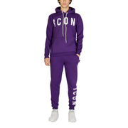 Lila Herren-Kapuzenpullover aus Baumwollfleece und passende Jogginghose mit weißen Kordelzügen und vertikaler Schrift.