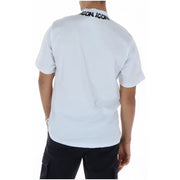 Weiße Baumwolle icon Herren-T-Shirt mit kurzen Ärmeln und schwarzem icon icon Schriftzug über den Kragen, runder Halsausschnitt