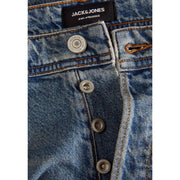 Hellblaue Jack & Jones Herren-Jeans mit Rissen, schwarzem Markenlabel und silberfarbenen Knöpfen aus Baumwoll-Elastan.