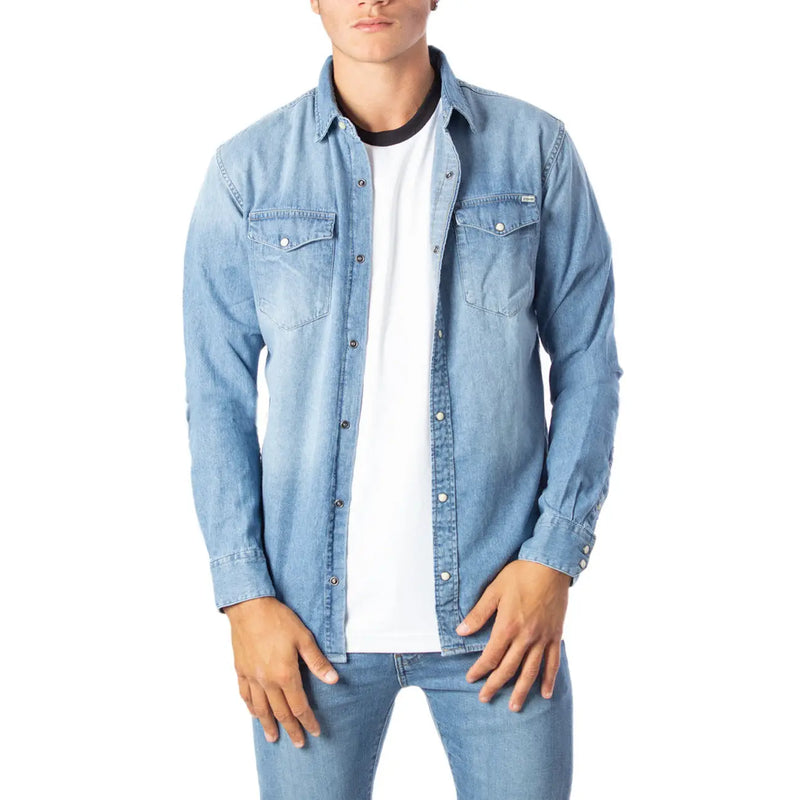 Light blue denim long-sleeved shirt with buttoned chest pockets and collar by Jack & Jones men shirt