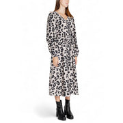 A flowing long-sleeved midi dress by Jacqueline de Yong in grey leopard print with v neck detail