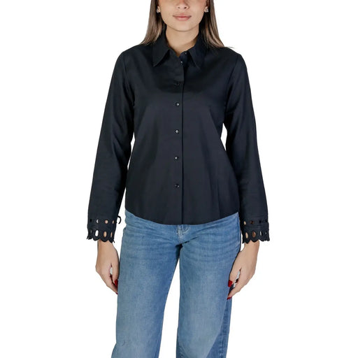 Jacqueline de yong women black cotton long-sleeved shirt with scalloped lace detailing at the cuffs
