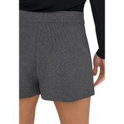 Graue Damenhose von Jacqueline de Yong aus Polyester-Elastan mit grauen, strukturierten Shorts und einem taillierten Bund.
