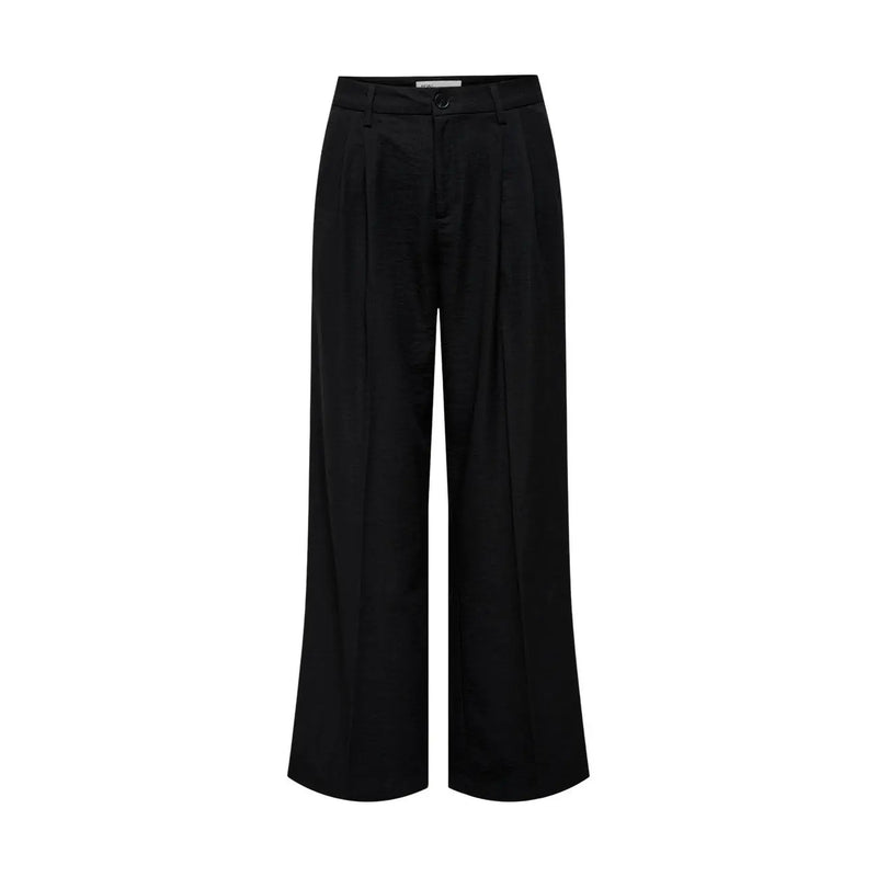 Schwarze, weite Damenhose von Jacqueline de Yong mit elegantem, tailliertem Schnitt, dezenten Bundfalten, Reißverschluss vorne und Taschen.