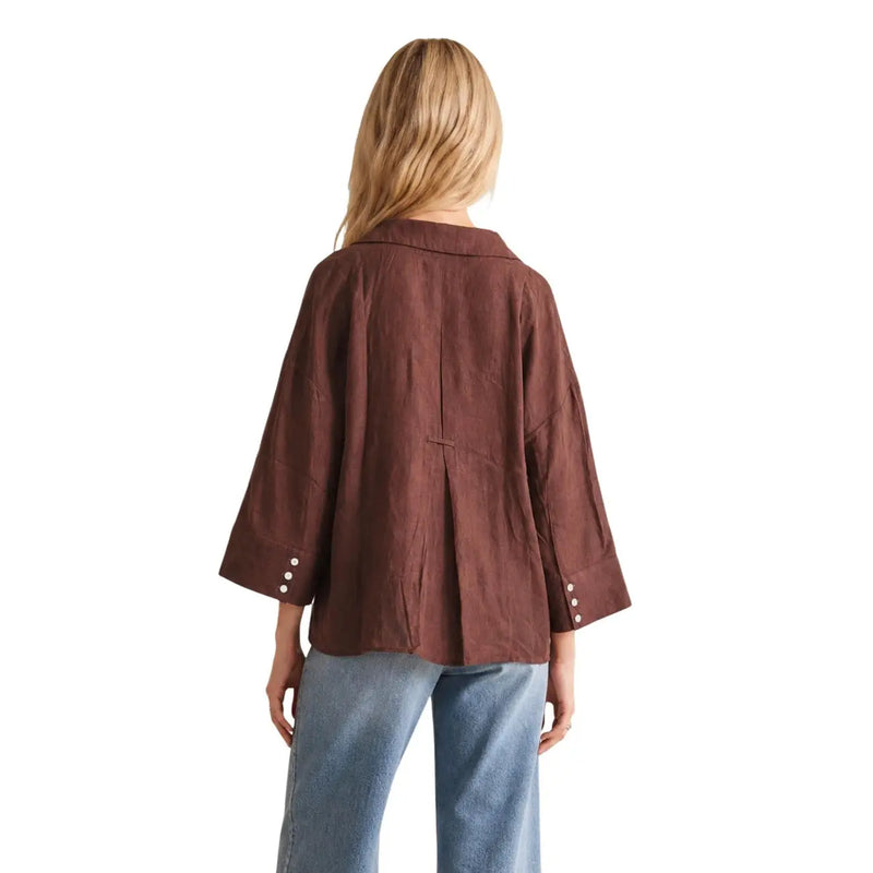Brown linen blazer with three-quarter sleeves and white buttons at cuffs for women by JDY viscose classic shirt