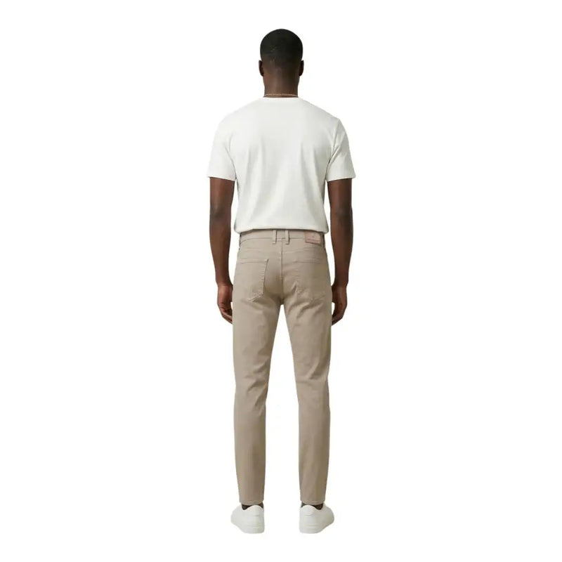 Beige Chino-Hose in schmaler Passform von jeckerson aus einem Baumwollmischgewebe mit dezenten Ziernähten