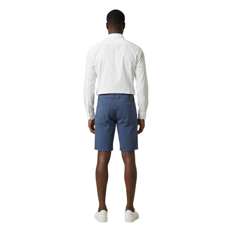 Jeckerson Jayden Slim-Fit-Shorts für Herren in blauem Chino-Stil mit klassischer Passform und dezenten Ziernähten, Vorderansicht
