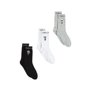 Set mit drei karl lagerfeld Baumwollsocken in Schwarz, Weiß und Hellgrau mit Cartoon-Logo am Knöchel