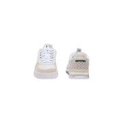 Lacoste Herren-Sneaker aus Leder, Modell Slam Break, in Weiß und Beige mit Perforationen und grünem Logo-Akzent.