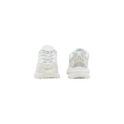 Lacoste men sneakers white mesh and synthetic leather with chunky sole made of polyester and polyurethane e03286