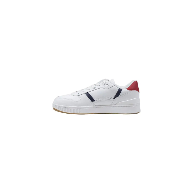 Weiße Lacoste-Sneaker für Herren aus Leder mit marineblauen und roten Akzenten – perfekt für den Frühling.