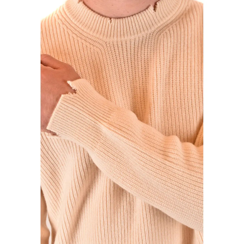 Laneus Kaschmirpullover für Damen in Creme mit Rippstrickstruktur und ausgefranstem Halsausschnitt, Vorderansicht