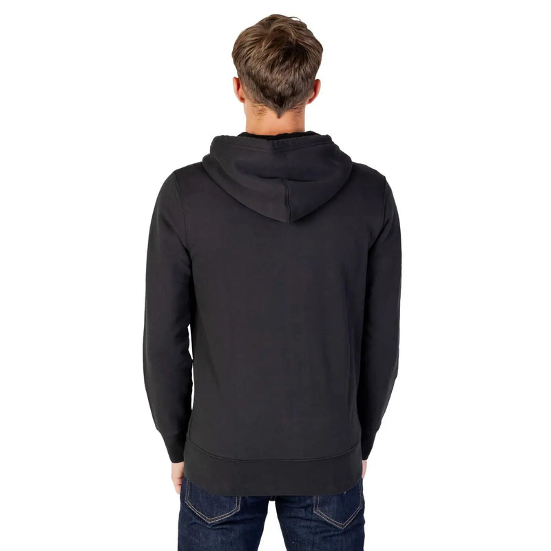 Schwarzer Levi's Herren-Sweatshirt-Hoodie aus Baumwolle mit Reißverschluss, weichem, glattem Stoff und gerippten Bündchen und Saum.