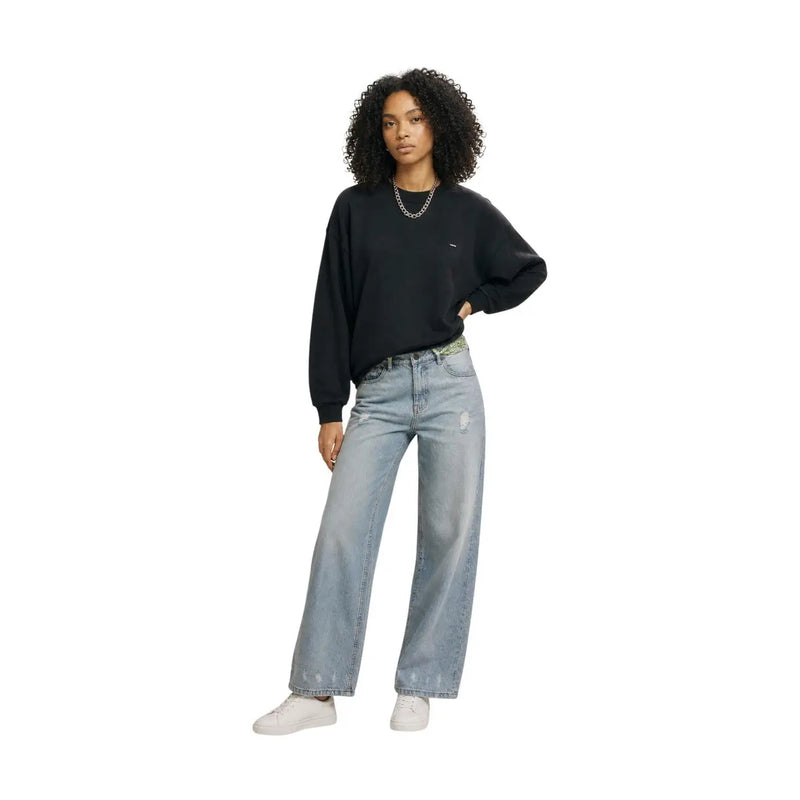Levis women black cotton oversized sweatshirt with round neck and small logo on the chest