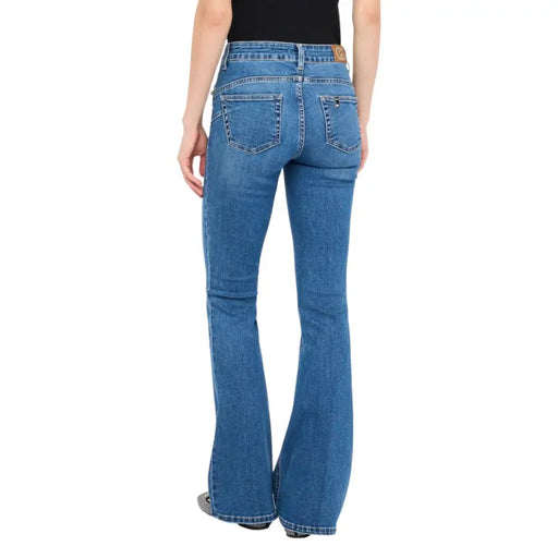 Liu Jo Damen-Jeans aus blauem Denim mit Schlag und braunem Lederpatch