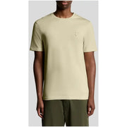 Lyle & Scott Männer t-shirt in Hellgrün mit kurzen Ärmeln und einem kleinen gestickten Logo auf der linken Brust