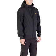 Lyle & Scott Schwarze Softshelljacke für Herren mit goldenem Vogellogo auf der linken Brust, Vorderansicht