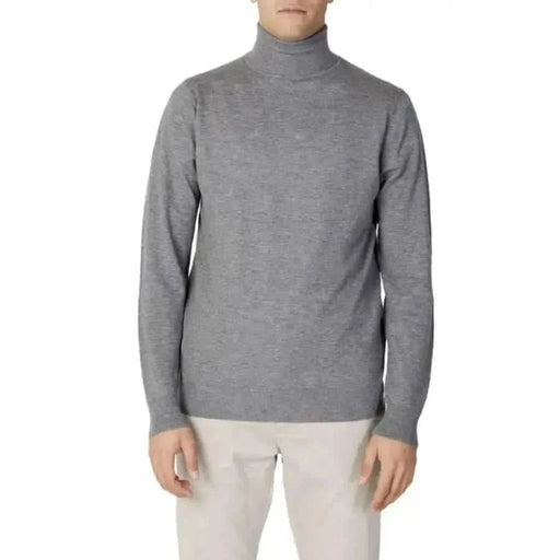 Diktat Herrenstrickwaren – grau / 3XL – Bekleidung