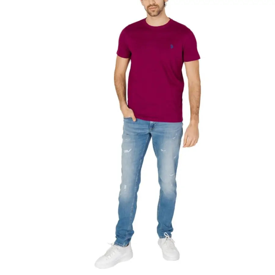 Man in red U.S. Polo Assn. men T-shirt and jeans for urban style clothing