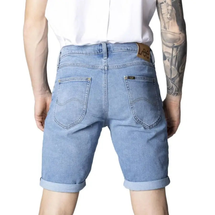 Man in Lee Men Shorts and white shirt for spring summer product