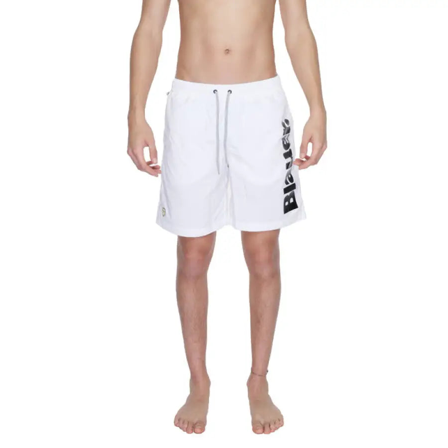 
                      
                        Blauer Blauer men swimwear model in white with logo
                      
                    