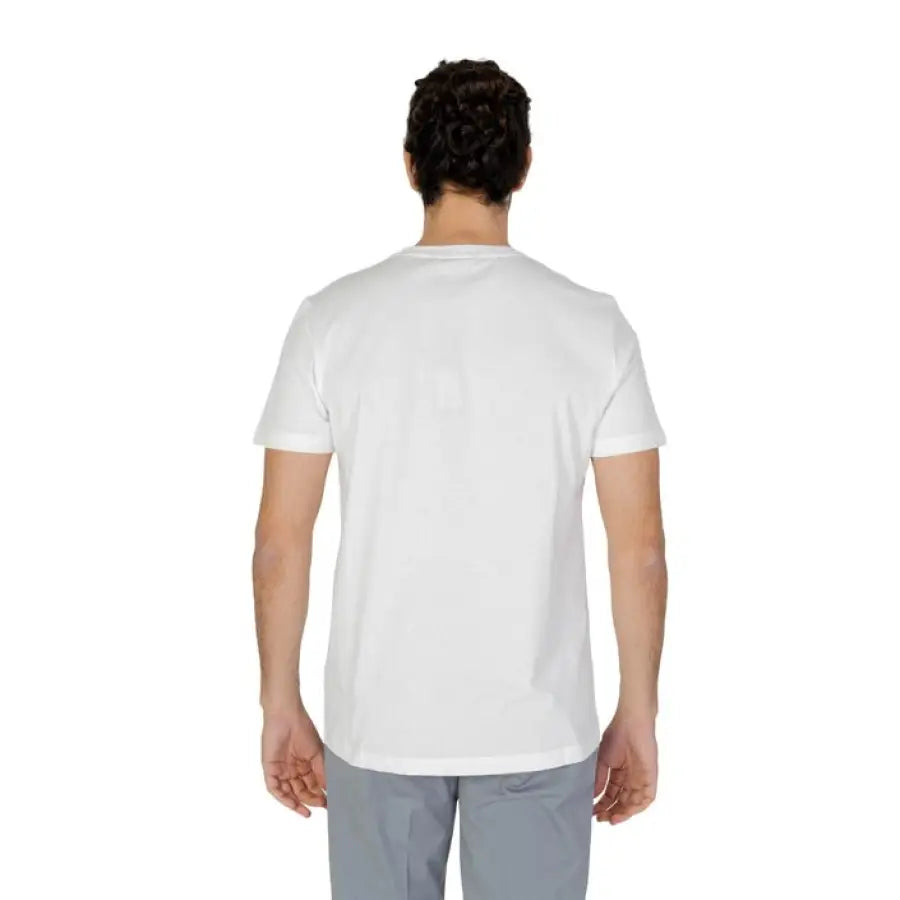 Antony Morato man modeling Antony Morato T-Shirt in white and grey pants