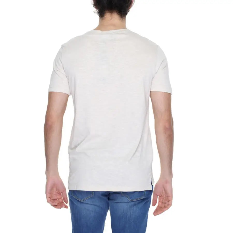 Antony Morato men t-shirt with model in white tee for style