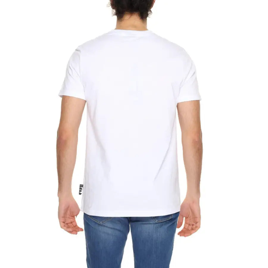 Icon Icon Men wearing white T-Shirt with black logo on back
