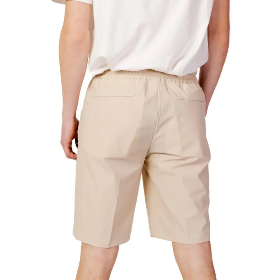 Suns - Men Shorts - Clothing