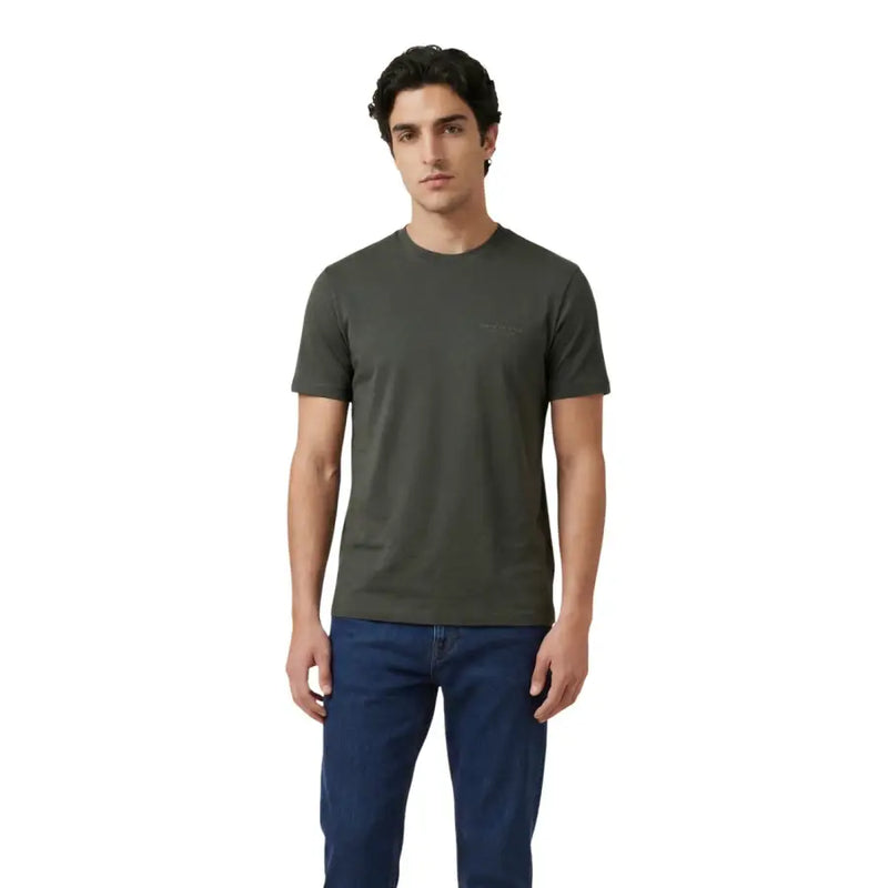 Herren-T-Shirt mit Rundhalsausschnitt in Türkis aus olivgrüner Baumwolle mit dezentem, gesticktem Logo auf der linken Brust.