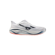 Mizuno Herren-Sneaker, weißer Neo Cosmos Laufschuh mit schwarzem Swoosh und leuchtend orangefarbenem Sohlenakzent im sportlichen Design