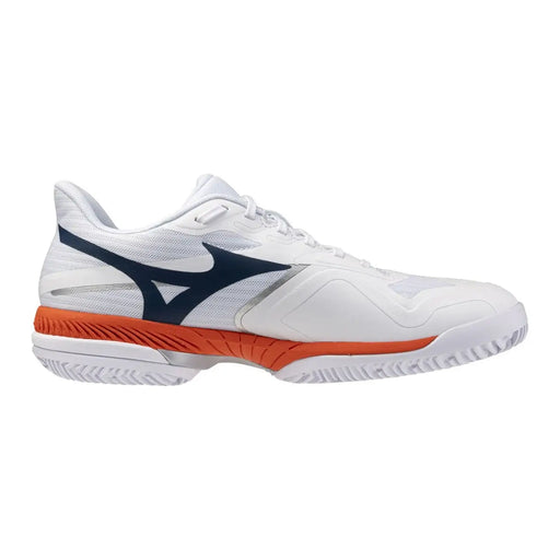 Weiße, sportliche Herren-Sneaker von Mizuno mit marineblauen und orangen Akzenten aus einem Materialmix