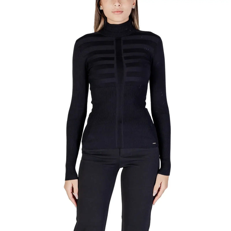 Morgan De Toi Schwarzer Damen-Rippstrickpullover mit Rollkragen, mittigem Reißverschluss und horizontalen Struktureinsätzen