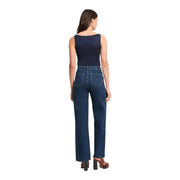 Dunkelblaue, hochgeschnittene Jeans mit weitem Bein und klassischem Gesäßtaschen-Design, kombiniert mit morgan de toi blaue Viskose top
