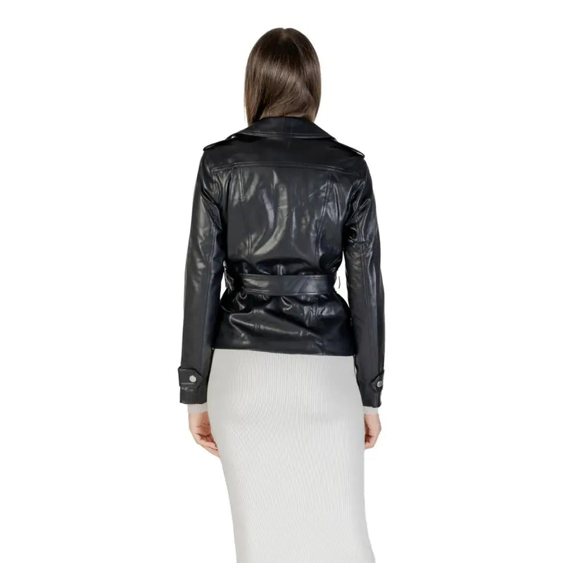 Women’s black faux leather belted blazer with zip and pockets from Morgan De Toi