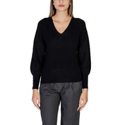 Women’s black V-neck knit sweater with puffed sleeves from Morgan De Toi