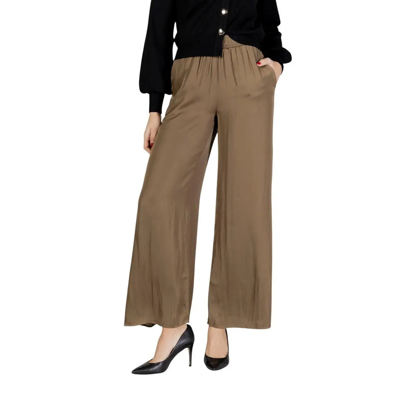 Morgan De Toi Damenhose aus hellbraunem Polyester mit lockerem, weitem Bein und dezenten Falten am hohen Bund