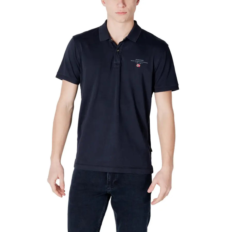 Napapijri Schwarzes Herren-Poloshirt aus Baumwolle mit kurzen Ärmeln und dezentem, gesticktem Logo auf der linken Brust.