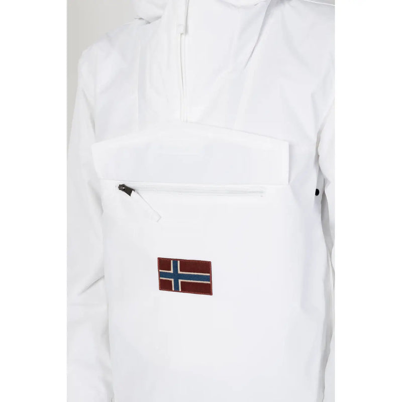 Napapijri Steppjacke für Herren aus weißem Nylon mit Reißverschlusstasche vorne und rot-blauem norwegischem Flaggenaufnäher, Vorderansicht