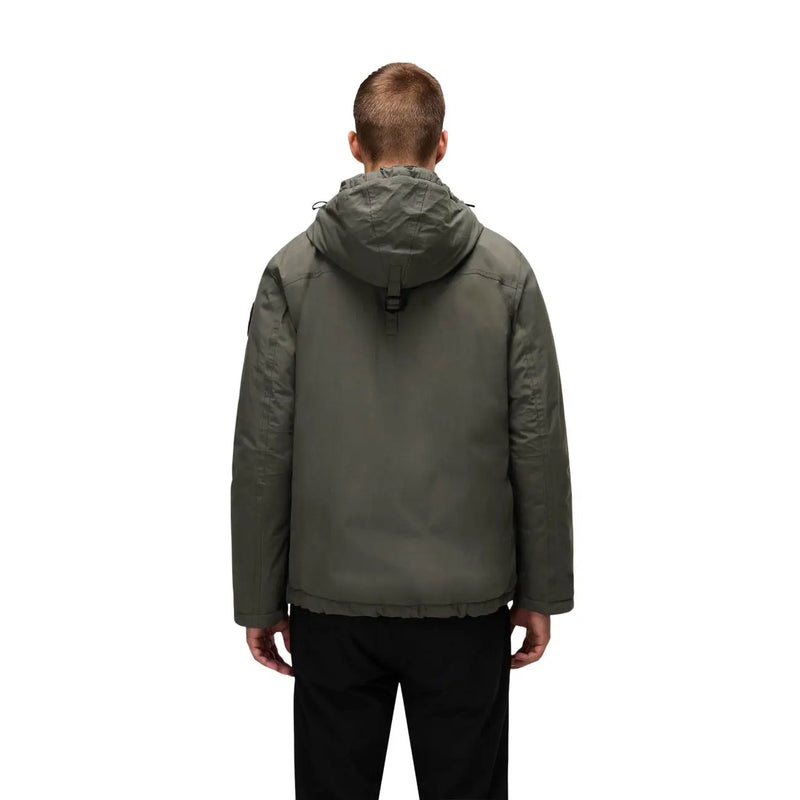 Napapijri Steppjacke Rainforest Winter 3 für Herren in Olivgrün mit Kapuze und verstellbaren Bündchen, Vorderansicht