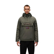 Napapijri Steppjacke Rainforest Winter 3 für Herren in Olivgrün mit Logo-Patch und norwegischem Flaggenemblem, Vorderansicht