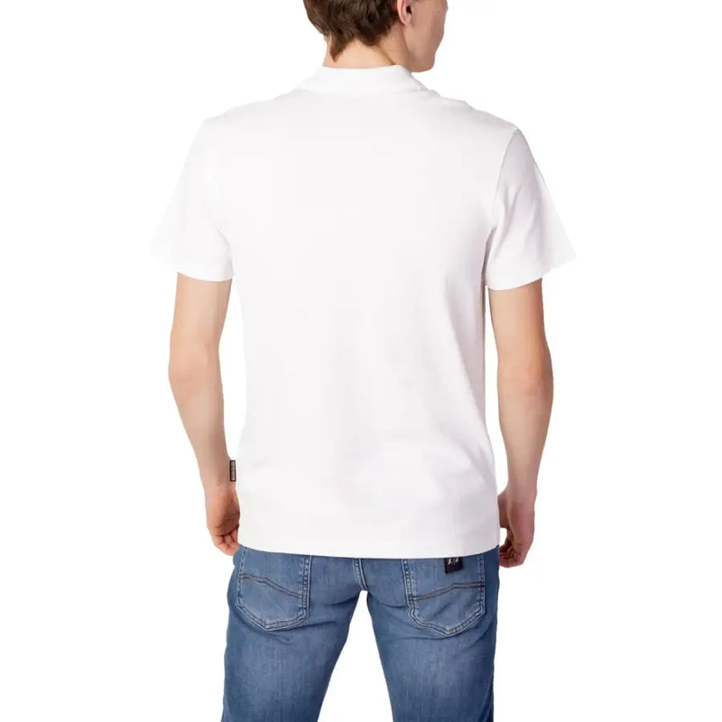 Weißes Poloshirt mit kurzen Ärmeln und Kragen aus Baumwolle.