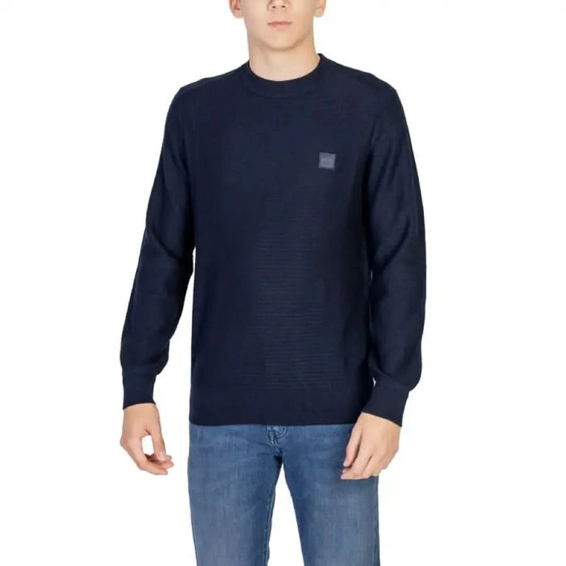 Navy blue crew neck sweater with logo patch from Boss Men Green collection