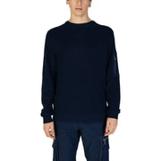 Navy blue long-sleeved knit sweater with zipper pocket for stylish comfort