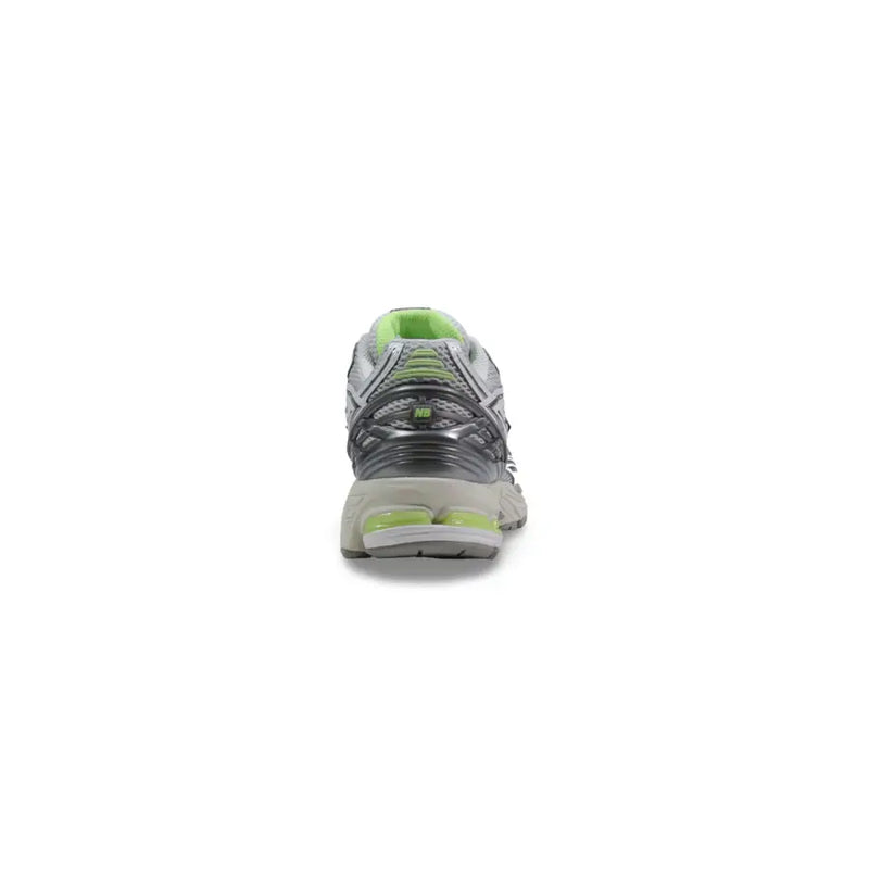 New Balance Herren-Sneaker 1906r, grau, aus Synthetik, mit Schnürung, silber- und neongrünem Mesh-Obermaterial und sichtbarer Luftdämpfung.