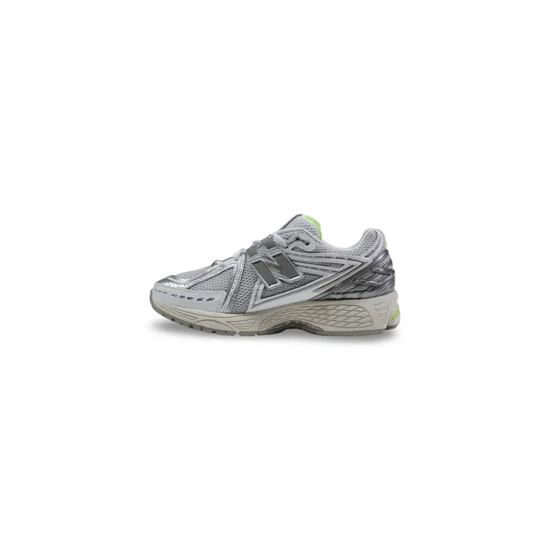 New Balance Herren-Sneaker 1906r, grau, aus Synthetik, mit Schnürung, Mesh-Einsätzen und limettengrünen Fersendetails, von hinten gesehen.