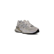 Beige new balance Herren-Sneaker 990v3 aus Leder mit Mesh-Einsätzen, silbernem Logo und dicker Gummisohle