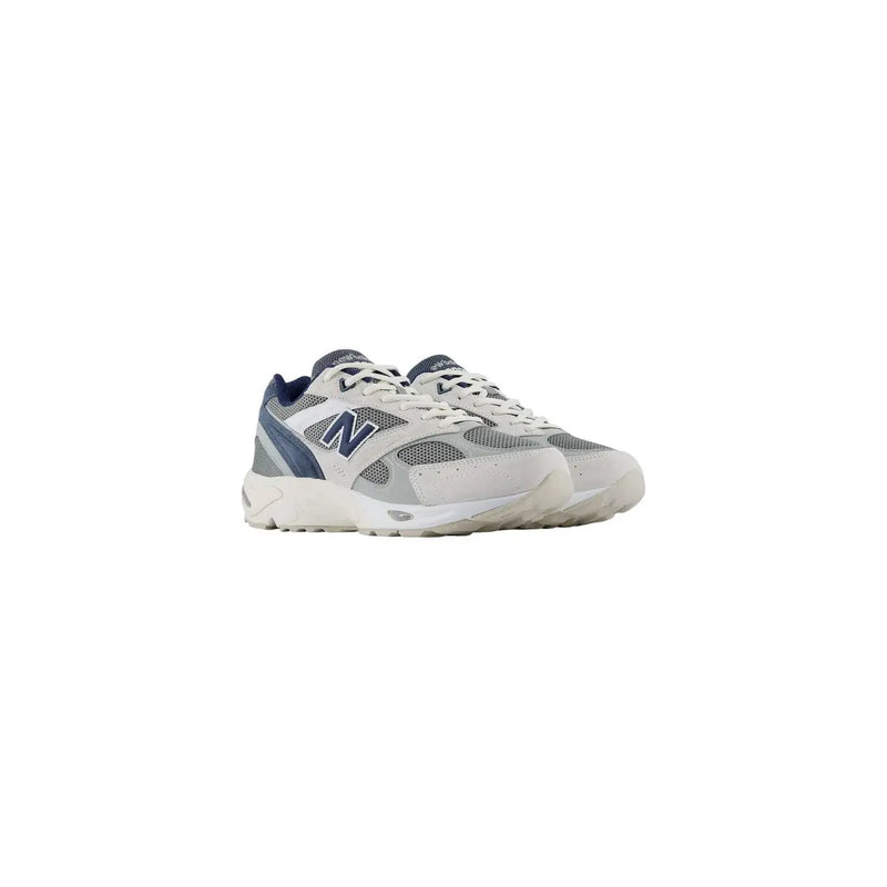 New Balance Herren-Sneaker aus blauem Wildleder in Weiß und Marineblau mit Mesh- und Synthetik-Overlays